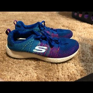 Sketchers shoes